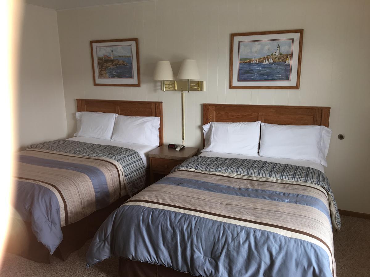 Coho Motel Kewaunee Εξωτερικό φωτογραφία